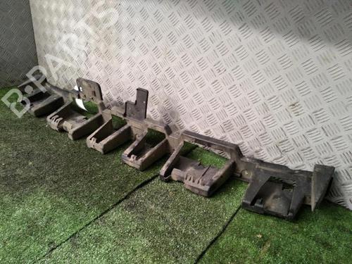 Rear bumper bracket FORD KUGA II (DM2) 2.0 TDCi | BP29951619C159 