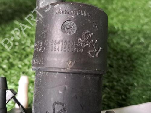 Used Washer pump Washer pump PEUGEOT 208 I (CA_, CC_) 1.2 VTi 68 / PureTech 68 (68 hp) 30077072 30077072