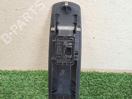 right-front-window-switch-renault-megane-iii-hatchback-bz01_-b3_-2008-30065733 main image