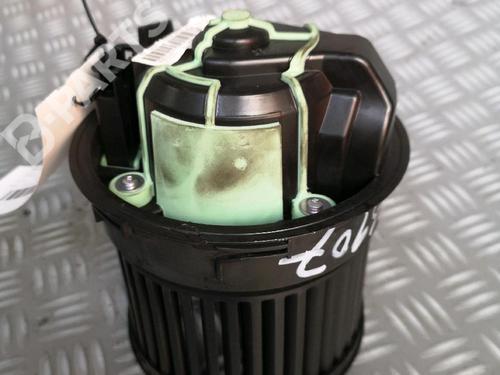 Heater blower motor CITROËN C4 II (NC_) 1.6 HDi 110 | BP11403818M62 