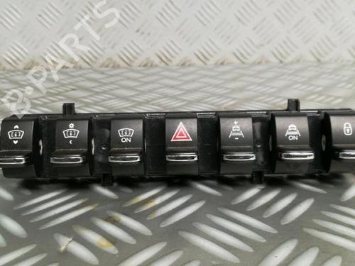Used Warning switch Warning switch PEUGEOT 3008 I MPV (0U_) 2.0 HDi (163 hp) 30074700 30074700