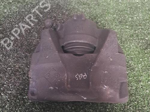Høyre bremsekaliper foran RENAULT CAPTUR I (J5_, H5_) 1.5 dCi 90 (J5N4, J5M5, J5MW, J5M6, J5AL, J5AJ) (90 hp) 22360565