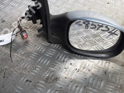 Used Right mirror PEUGEOT 206 Hatchback (2A/C) 1.4 i (75 hp) 11403129
