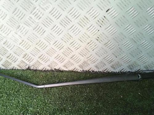 Used Front windshield wiper arm Front windshield wiper arm RENAULT CLIO V (B7_) 1.0 TCe 90 (B7MT) (91 hp) 30076374 30076374