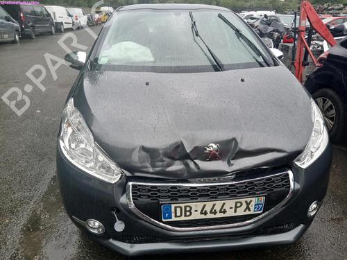 Left front door PEUGEOT 208 I (CA_, CC_) 1.2 VTI 82 | BP31648797C2