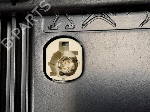 Multifunctionele display PEUGEOT 208 II (UB_, UP_, UW_, UJ_) 1.2 PureTech 100 | BP29948111C48