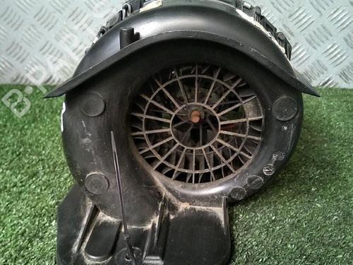 Used Heater blower motor RENAULT CLIO I (B/C57_, 5/357_) 1.2 (B/C/S57A, B/C57S, 5/357F, 5/357J, 5/357L, 5/357R) (58 hp) 30075902