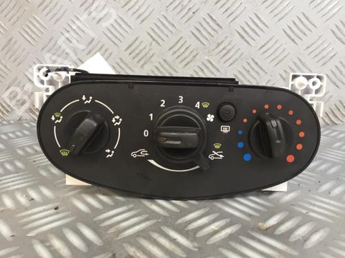 climate-control-dacia-duster-hs_-2010-2011-2012-2013-2014-2015-2016-2017-2018-30068928 main image