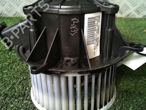 Used Heater blower motor Heater blower motor OPEL ASTRA J (P10) 1.7 CDTI (68) (110 hp) 30075792 30075792