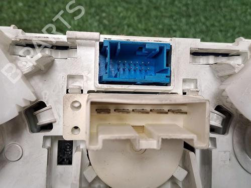 AC-Styringsenhed/Manøvreenhed OPEL CORSA D (S07) 1.3 CDTI (L08, L68) (95 hp) 29948493