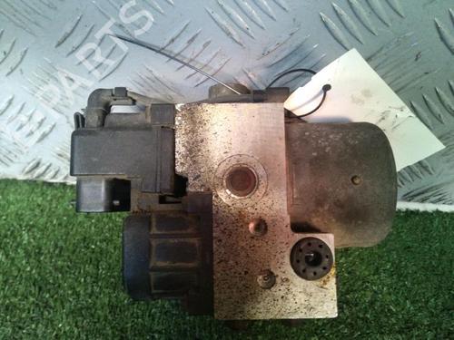 Used ABS pump ABS pump RENAULT SAFRANE II (B54_) 2.2 dT (B54G) (113 hp) 30073276 30073276