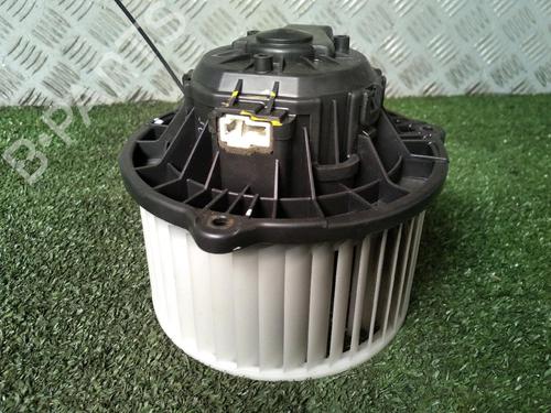 Heater blower motor HYUNDAI i30 Estate (GD) 1.6 CRDi (110 hp) 17992233