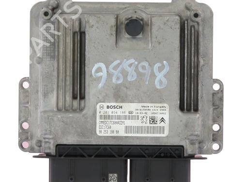 Used Engine control unit (ECU) PEUGEOT 3008 II SUV (MC_, MR_, MJ_, M4_) 1.6 BlueHDi 120 (120 hp) 32351903
