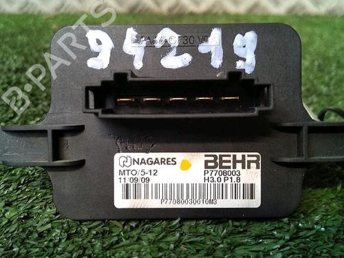 Used Heater resistor PEUGEOT 3008 I MPV (0U_) 1.6 HDi (109 hp) 29947461
