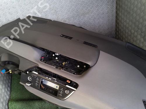 Used Dashboard CITROËN C4 Picasso II 1.6 HDi / BlueHDi 115 (115 hp) 30068061