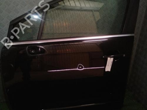 Used Left front door PEUGEOT 5008 (0U_, 0E_) 1.6 HDi (112 hp) 29950669