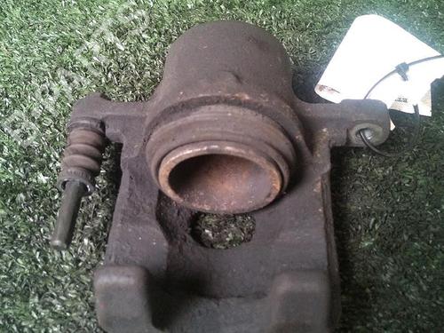 Venstre bremsekaliber foran NISSAN PIXO (UA0) 1.0 (68 hp) 30067075