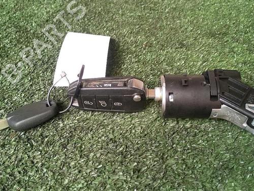 Used Ignition barrel Ignition barrel PEUGEOT 208 I (CA_, CC_) 1.6 HDi (92 hp) 30074186 30074186