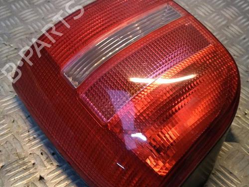 Right taillight AUDI A4 B5 Avant (8D5) 1.9 TDI | BP30064918C35