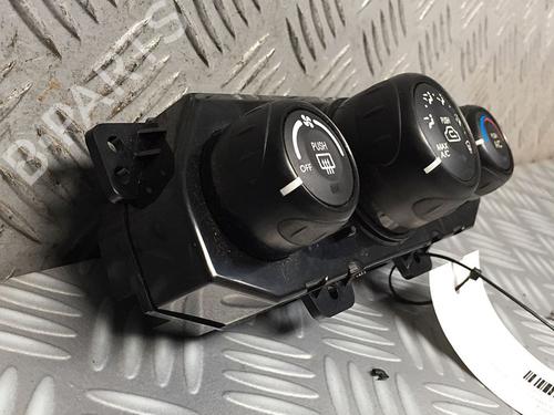 Klimabedienteil für KIA SPORTAGE II (JE_, KM_) 2.0 CRDi (140 hp) 30070161