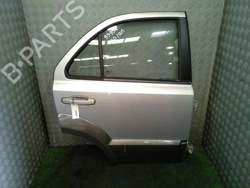Used Right rear door KIA SORENTO I (JC) 2.5 CRDi 4WD (140 hp) 17159928