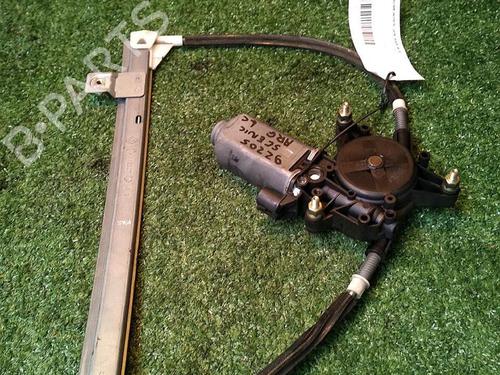 Rudehejsemekanisme venstre bagtil RENAULT SCÉNIC I MPV (JA0/1_, FA0_) 1.6 (JA00, JA16, JA15, JA19, JA1V, JA2B, JA2C, JA0B,... (107 hp) 29951371