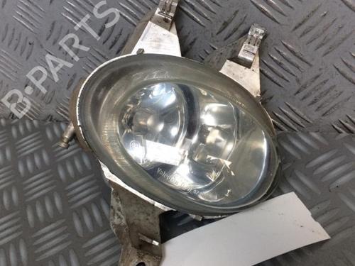 Used Right front fog light Right front fog light PEUGEOT 206 Hatchback (2A/C) 1.4 i (75 hp) 30068703 30068703
