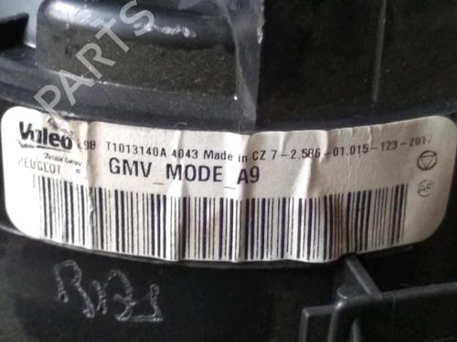 Heater blower motor PEUGEOT 208 I (CA_, CC_) 1.6 HDi / BlueHDi 75 | BP18544424M62 