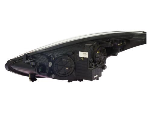 Right headlight HYUNDAI i30 (GD) 1.6 CRDi | BP32477974C29