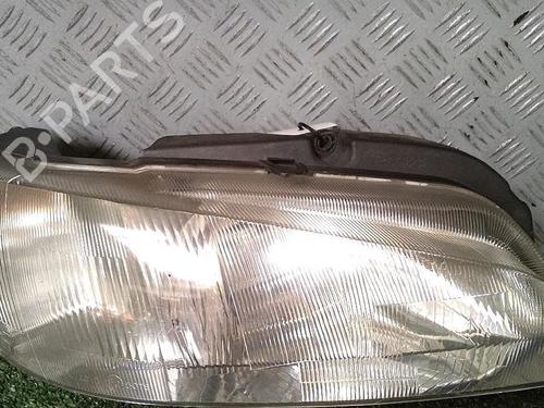 Right headlight PEUGEOT 106 II (1A_, 1C_) 1.1 i | BP30076424C29