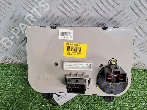 Climate control HYUNDAI i30 (FD) 1.6 CRDi | BP23851432I5 
