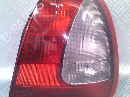 Used Right taillight DAEWOO NUBIRA (J100) 1.6 16V (106 hp) 30075041