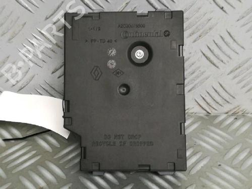 card-reader-renault-captur-i-j5_-h5_-2013-37731563 main image