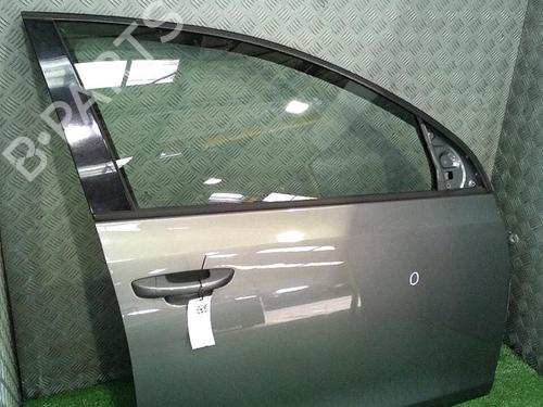 Dør højre fortil VW GOLF VI (5K1) 1.6 TDI (105 hp) 30064044