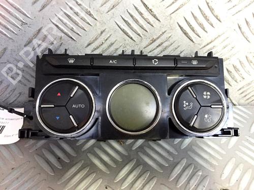 Used Climate control Climate control 30069343 30069343