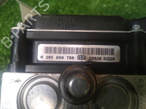 ABS pump RENAULT CLIO III Grandtour (KR0/1_) 1.5 dCi (KR0H, KR1S) | BP17159987M43 