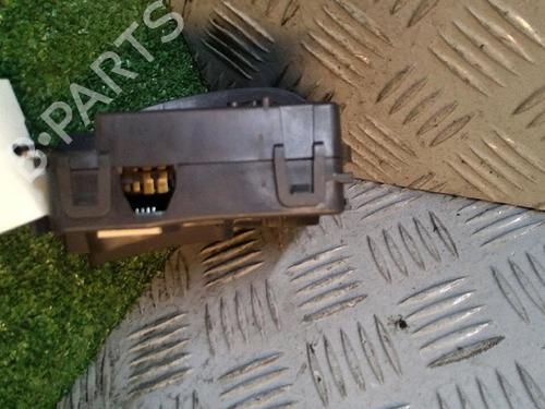 Used Steering column stalk RENAULT CLIO III (BR0/1, CR0/1) 1.5 dCi (BR0H, CR0H, CR1S, BR1S) (106 hp) 30073290