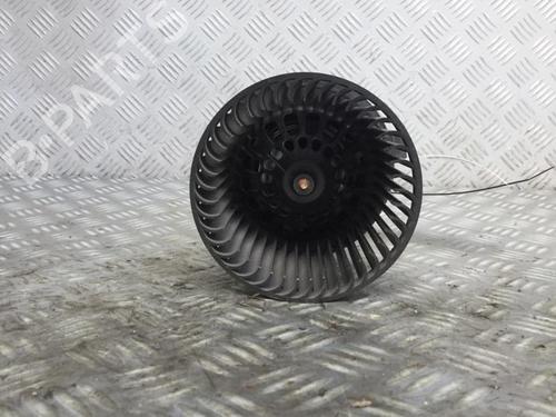 Used Heater blower motor Heater blower motor PEUGEOT 208 I (CA_, CC_) 1.6 HDi / BlueHDi 75 (75 hp) 30069437 30069437