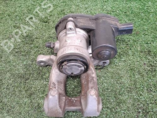 Used Right rear brake caliper Right rear brake caliper PEUGEOT 208 II (UB_, UP_, UW_, UJ_) 1.2 PureTech 100 (101 hp) 29949362 29949362