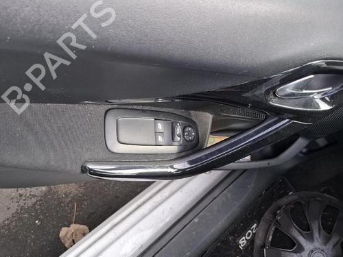 Brugte PEUGEOT 208 I (CA_, CC_) 1.5 BlueHDI 100 4948519