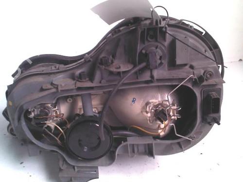 Right headlight MERCEDES-BENZ E-CLASS (W210) E 290 Turbo-D (210.017) | BP30075439C29 