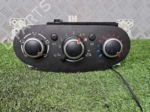 Climate control RENAULT TWINGO III (BCM_, BCA_) 0.9 TCe 95 | BP29953161I5 - Image 2