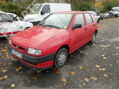 Left taillight SEAT IBIZA II (6K1) 1.3 i | BP11399360C34 