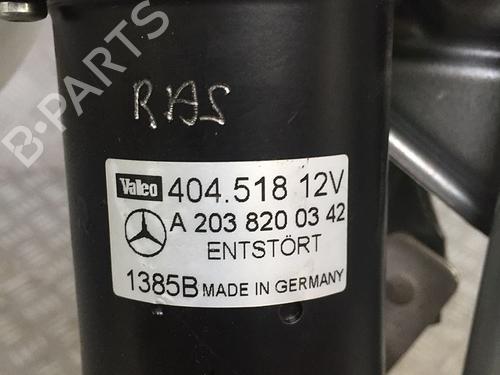 Used Front wiper motor MERCEDES-BENZ C-CLASS (W203) C 220 CDI (203.008) (150 hp) 30072531