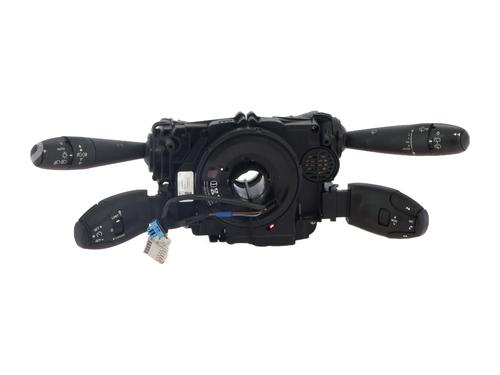 Used Steering column stalk Steering column stalk DS DS 3 (SA_) 1.2 THP 110 / PureTech 110 (SAHNPS, SAHNZ6, SAHNZT) (110 hp) 33006130 33006130