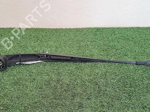 Used Front windshield wiper arm Front windshield wiper arm FORD B-MAX (JK) 1.6 TDCi (95 hp) 30064196 30064196