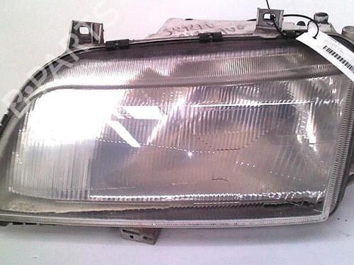 Used Right headlight VW SHARAN (7M8, 7M9, 7M6) 2.0 (115 hp) 30075673