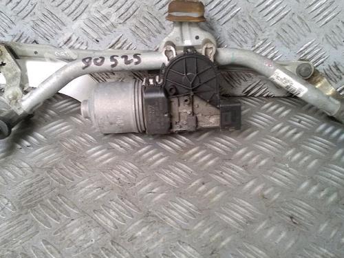 Used Front wiper motor PEUGEOT 208 I (CA_, CC_) 1.2 VTI 82 (82 hp) 30071105