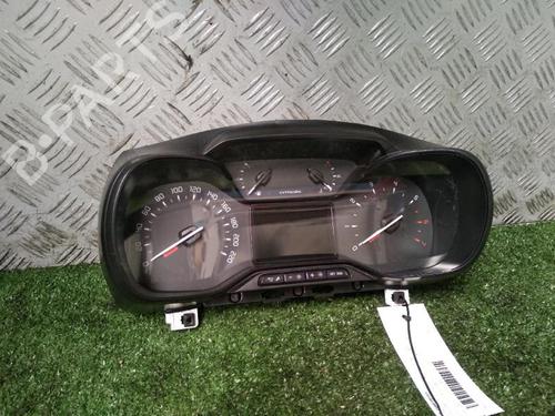 Used Instrument cluster Instrument cluster CITROËN C3 III (SX) 1.2 PureTech 82 (83 hp) 30072292 30072292