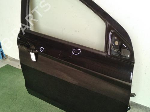 Używane Drzwi przednie prawe FORD KA+ III (UK, FK) 1.2 Ti-VCT (85 hp) 32360202